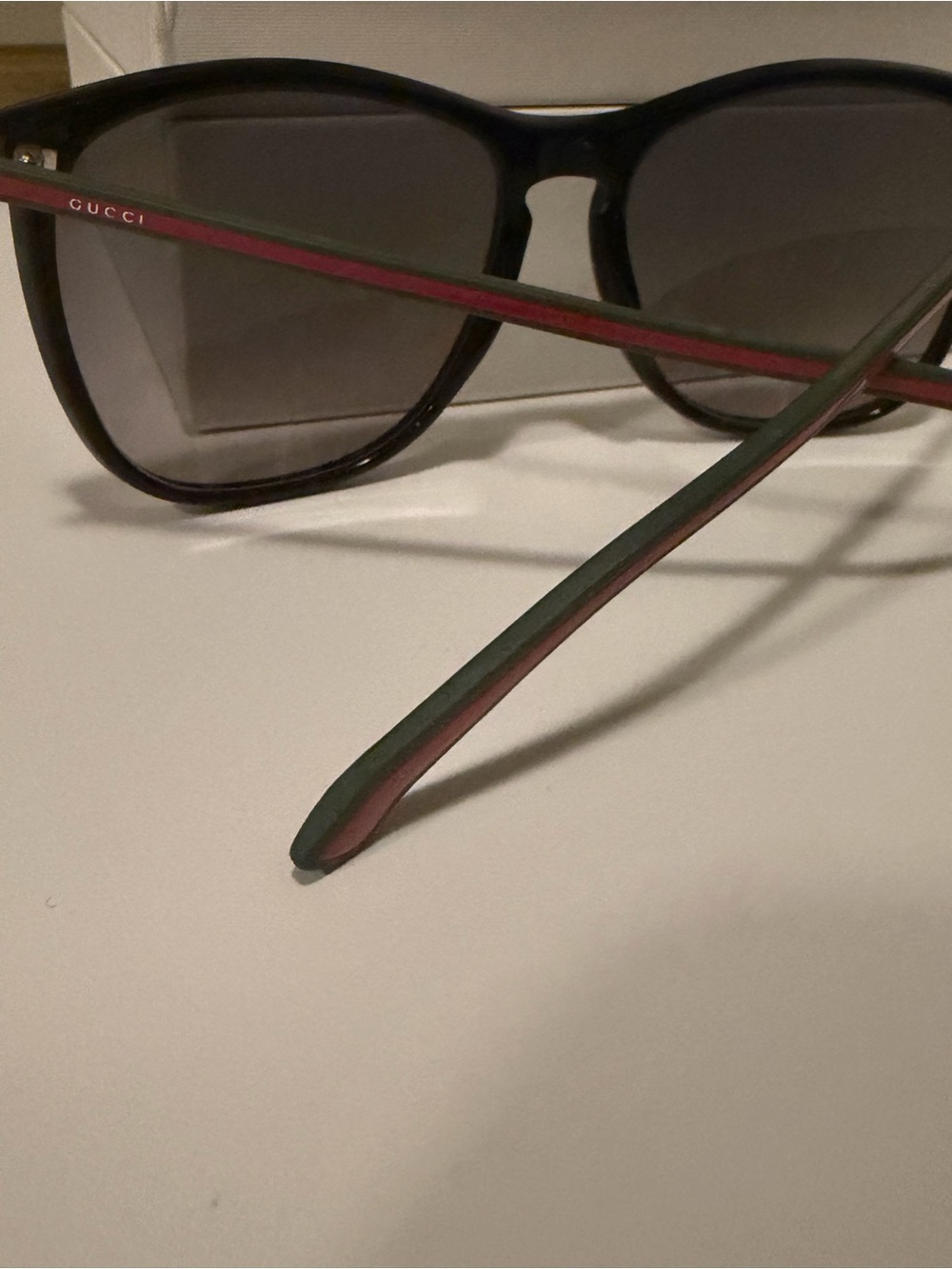 AUTHENTIC GUCCI SUNGLASSES